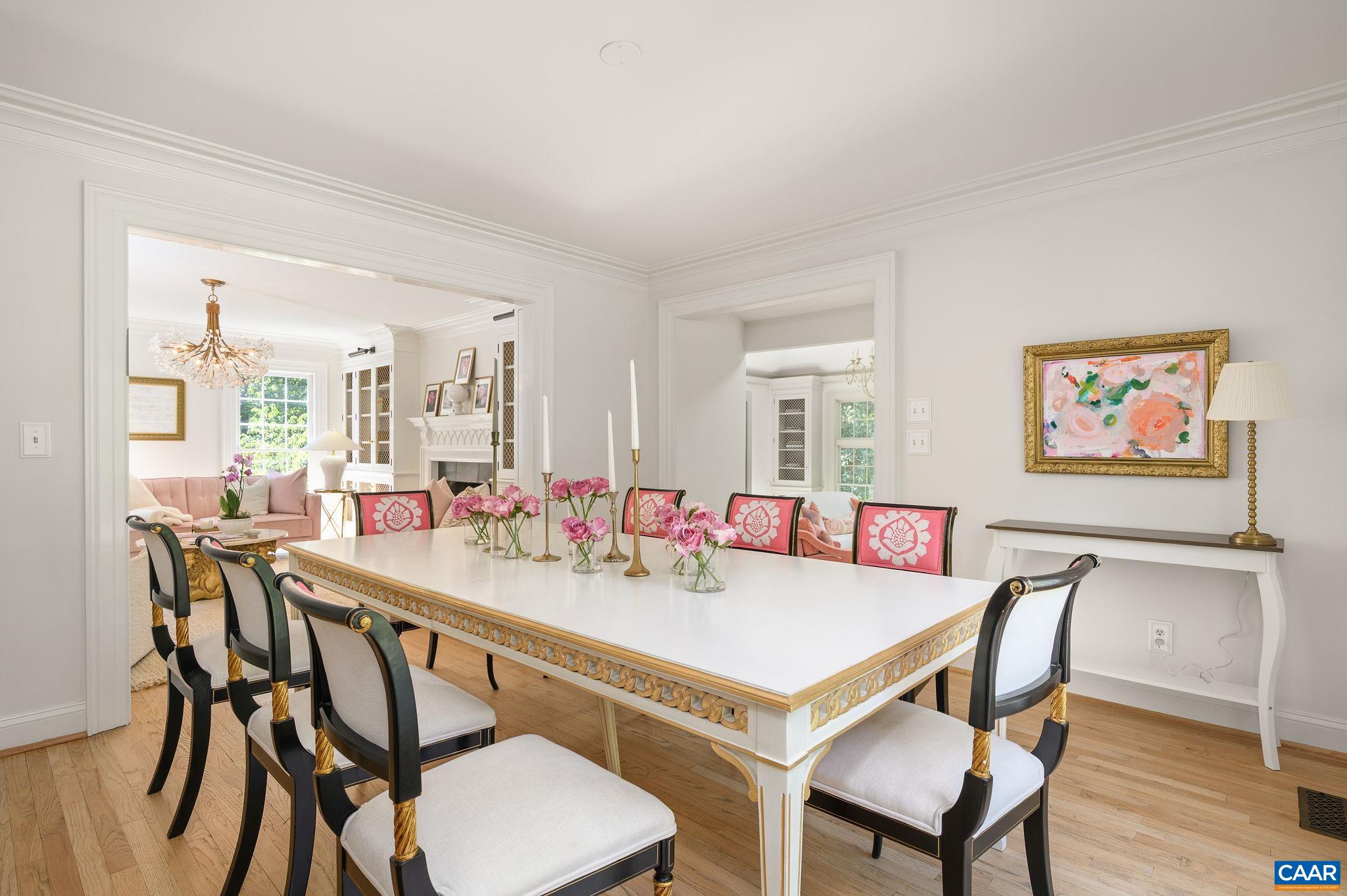 1125 OLD GARTH RD