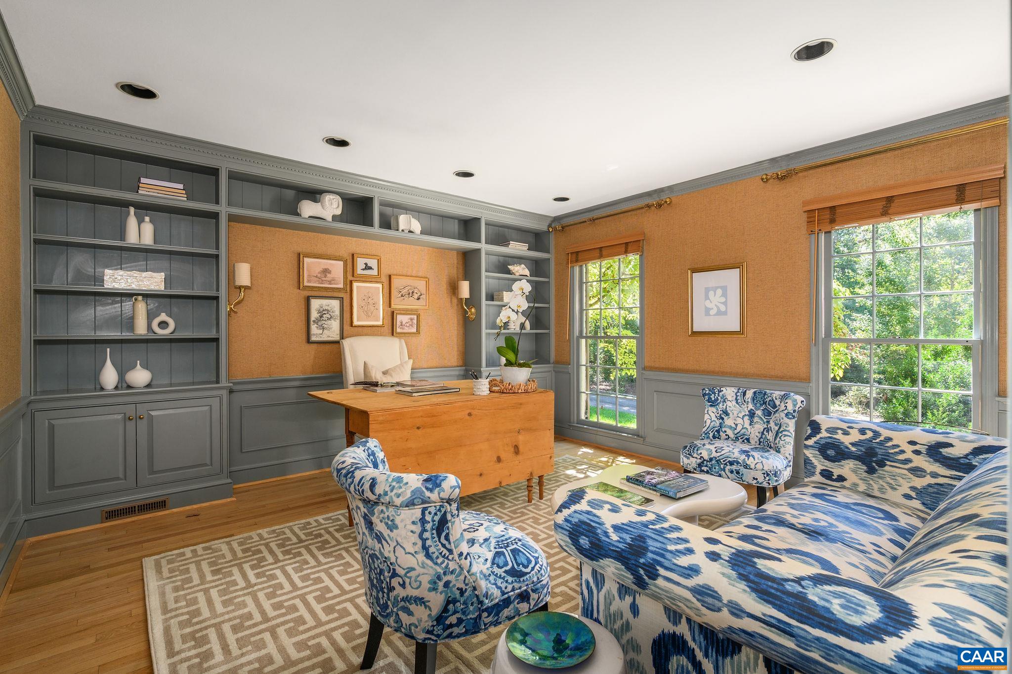 1125 OLD GARTH RD