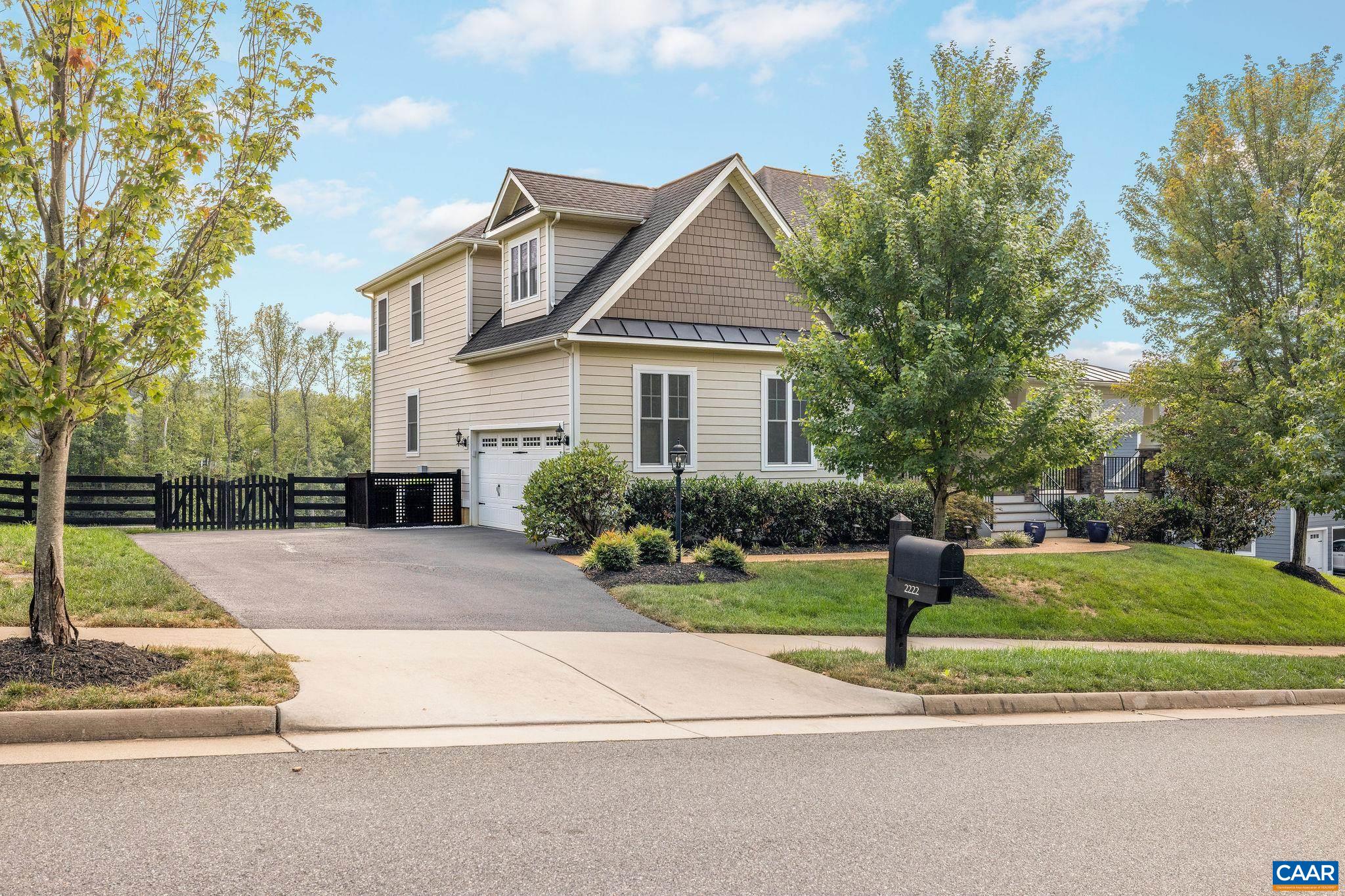 2222 HYLAND RIDGE DR