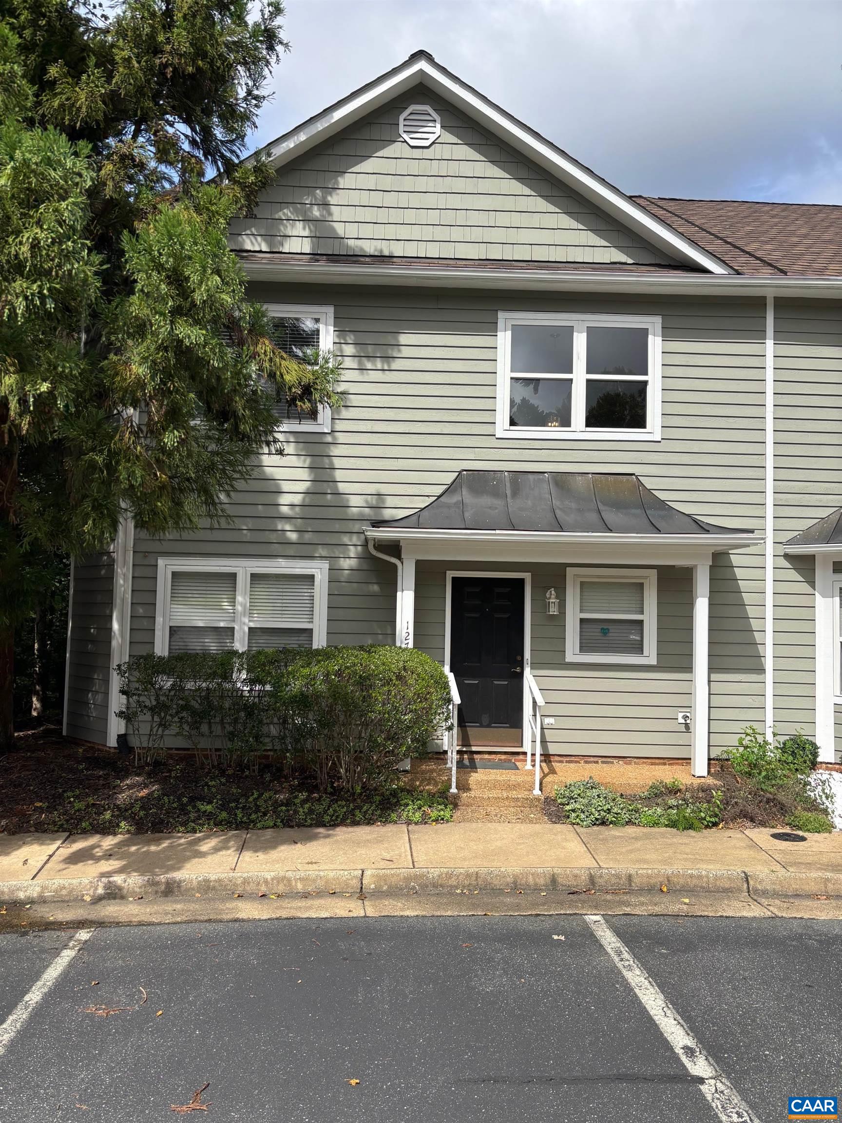 1270 CHATHAM RDG