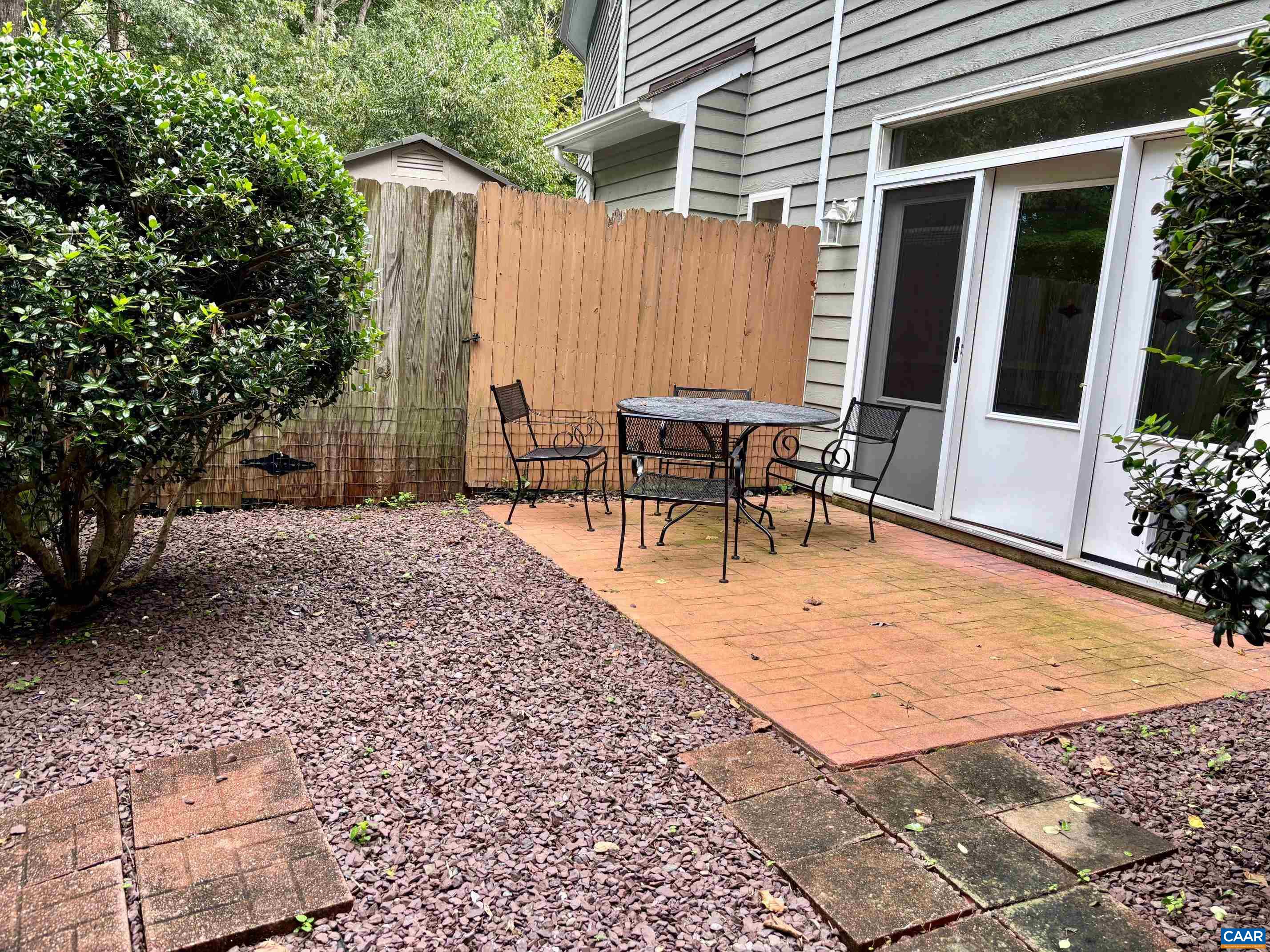 1270 CHATHAM RDG