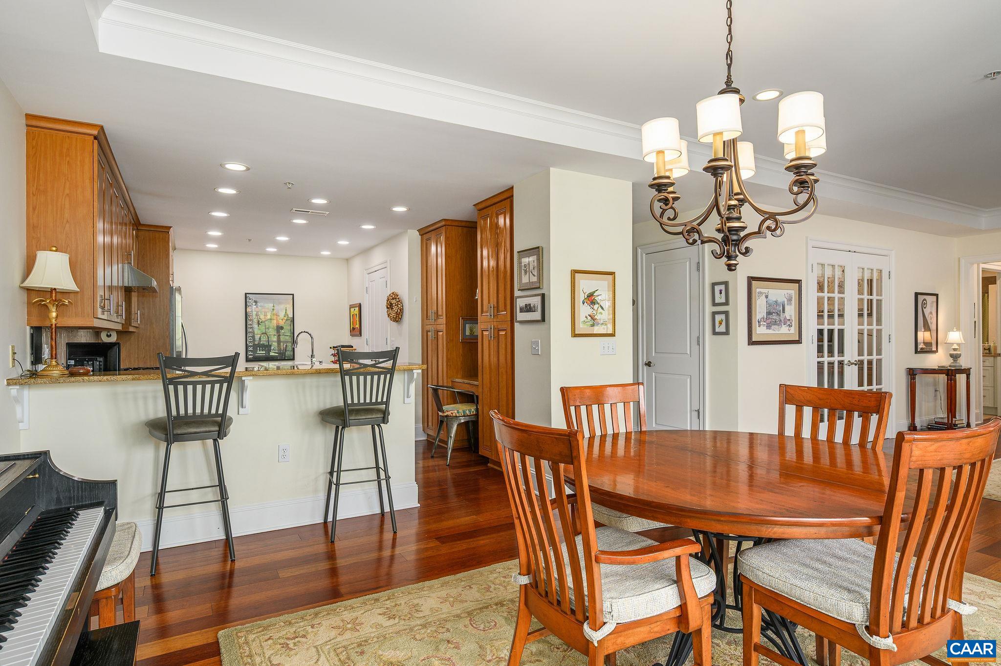 210 NE 10TH ST Unit: 401