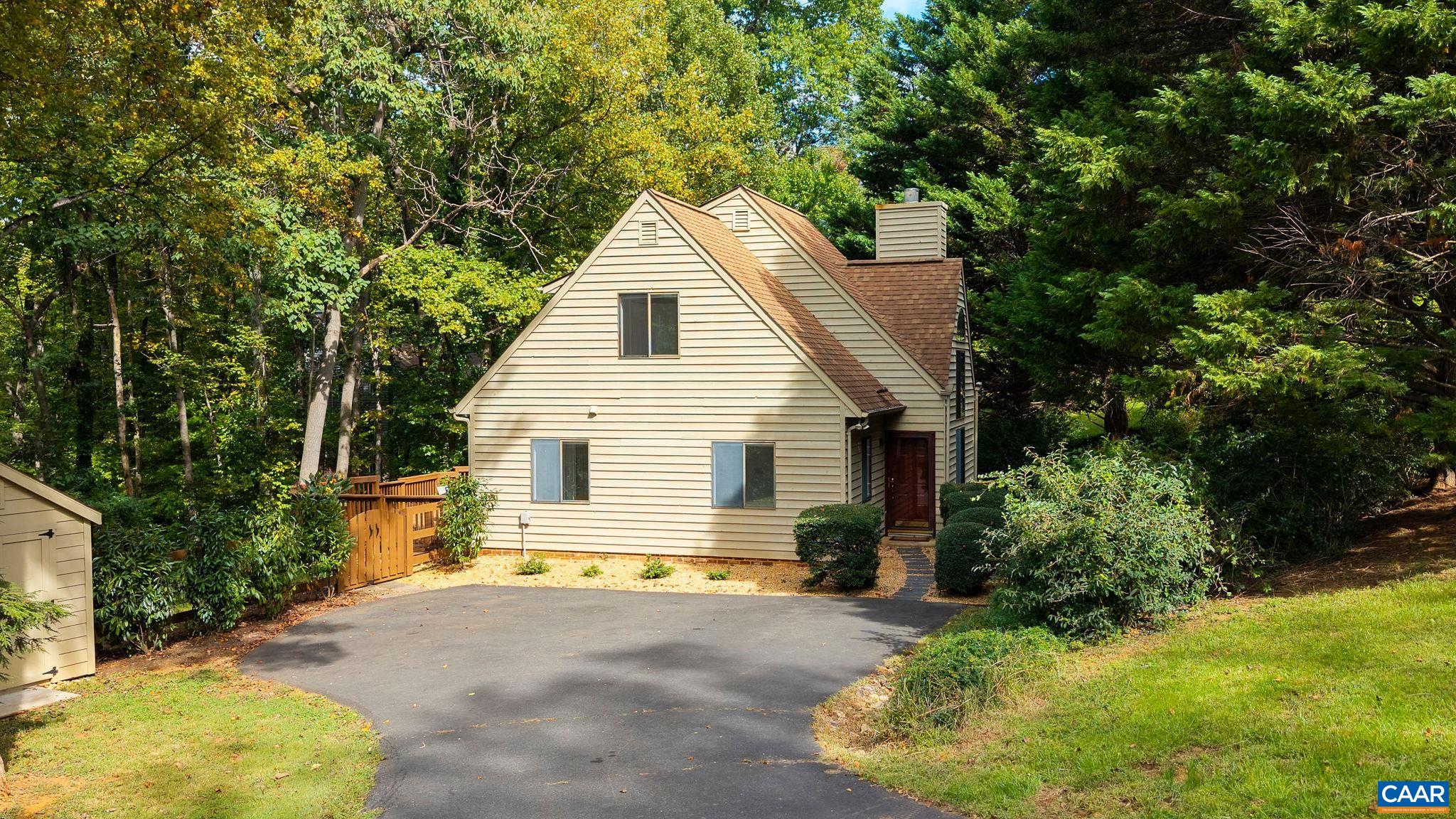 220 HOMESTEAD LN