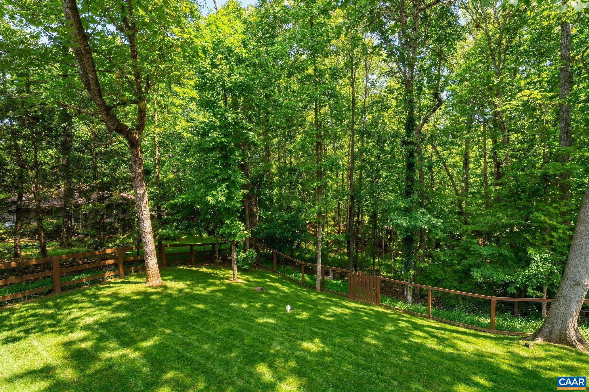 220 HOMESTEAD LN