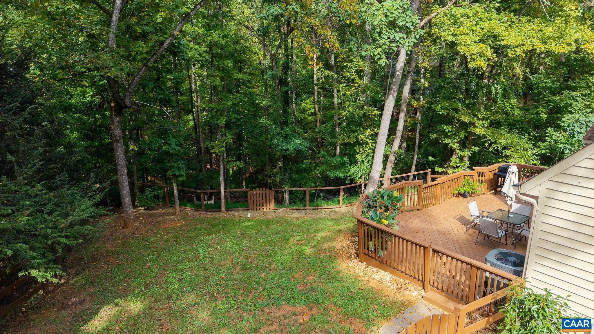 220 HOMESTEAD LN