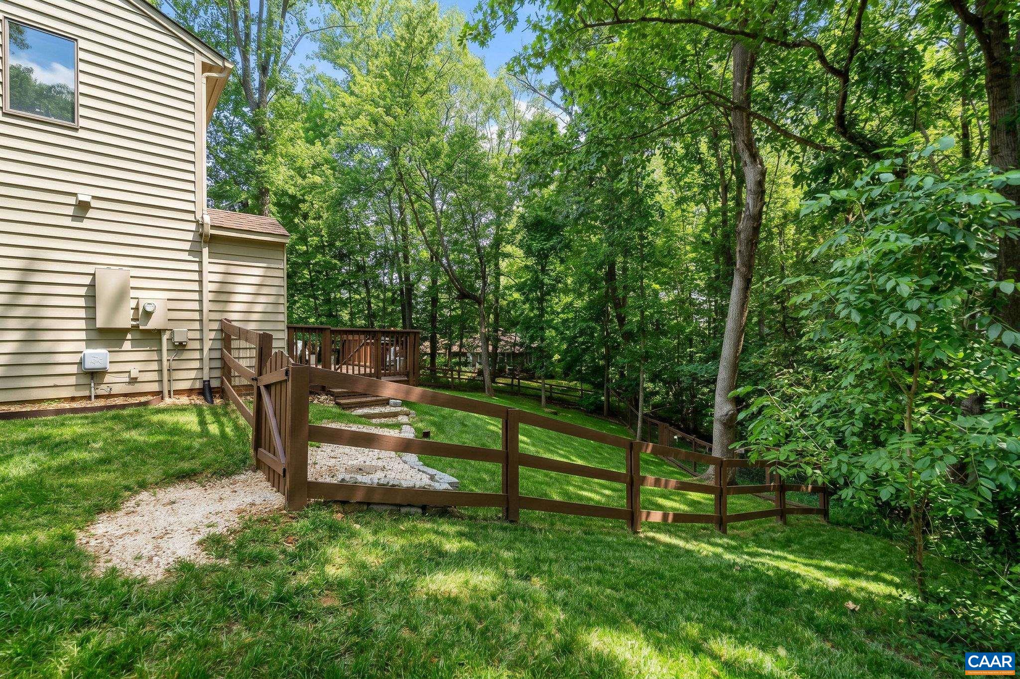 220 HOMESTEAD LN