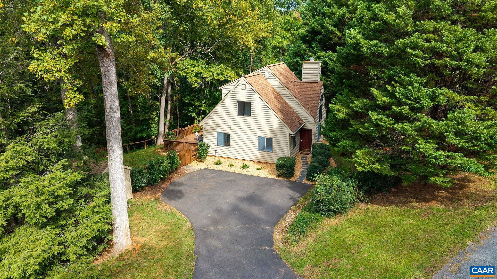 220 HOMESTEAD LN