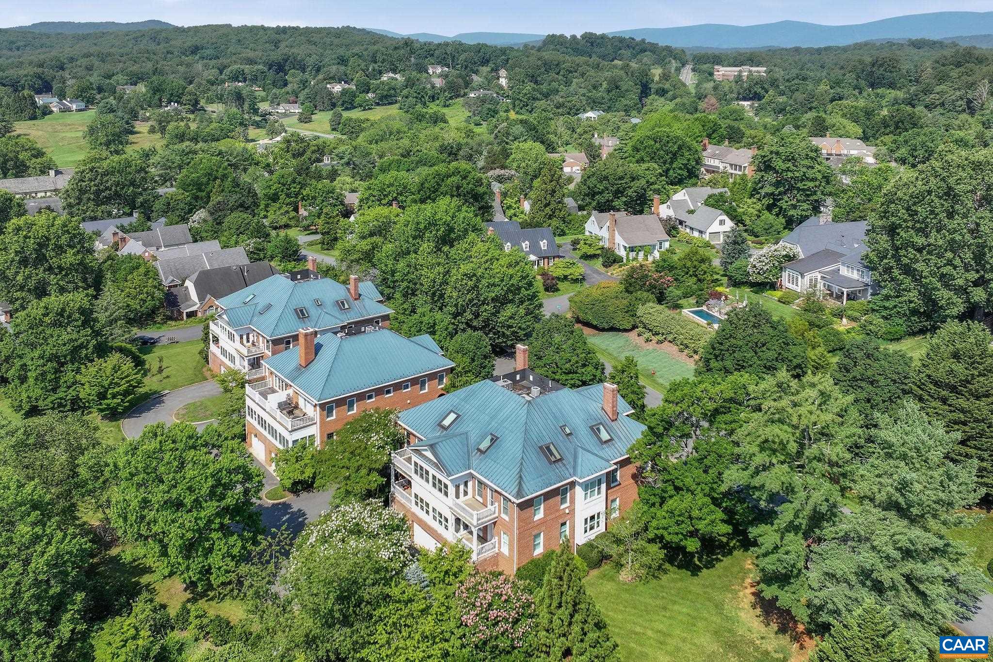 508 WORTHINGTON DR Unit: B