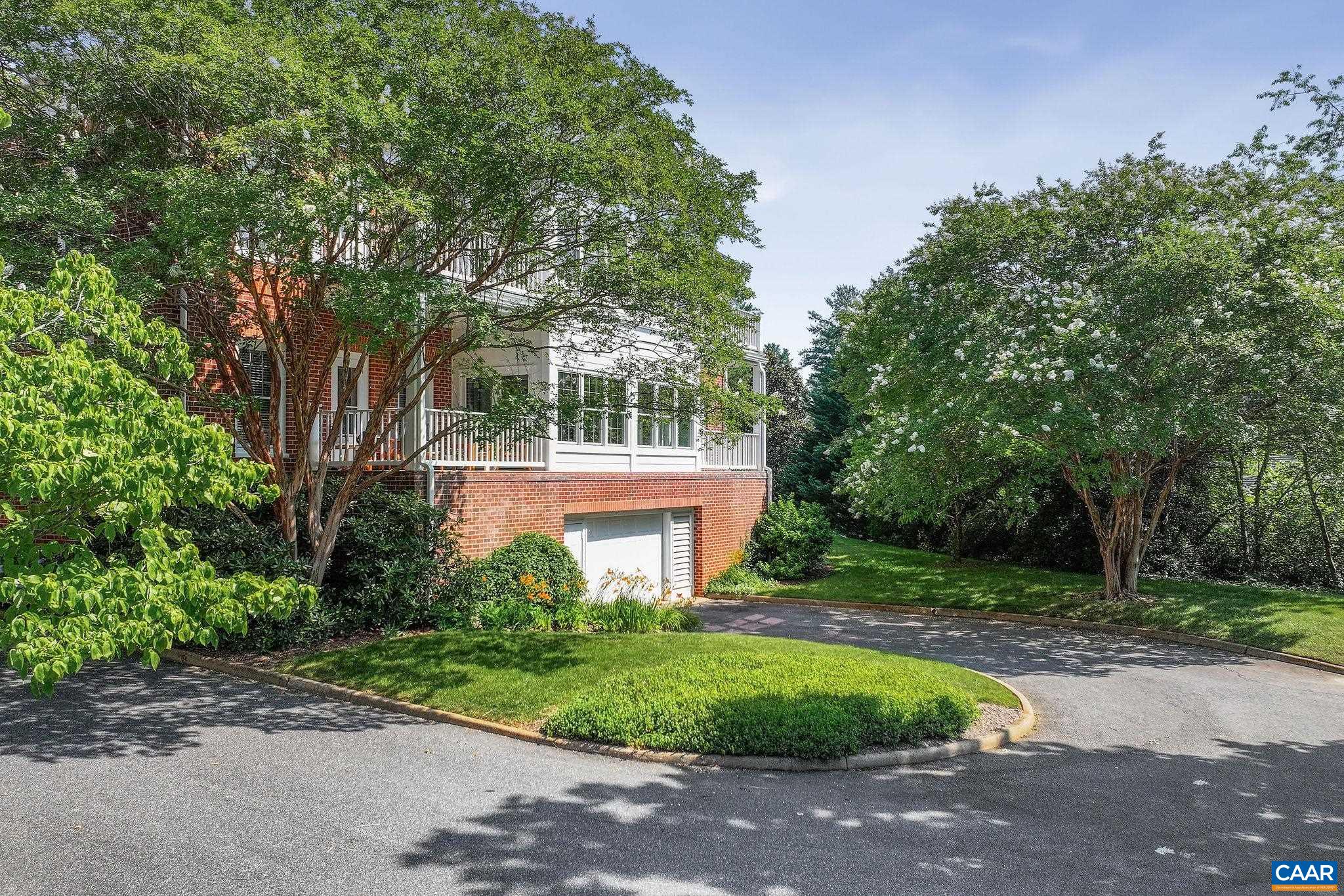 508 WORTHINGTON DR Unit: B