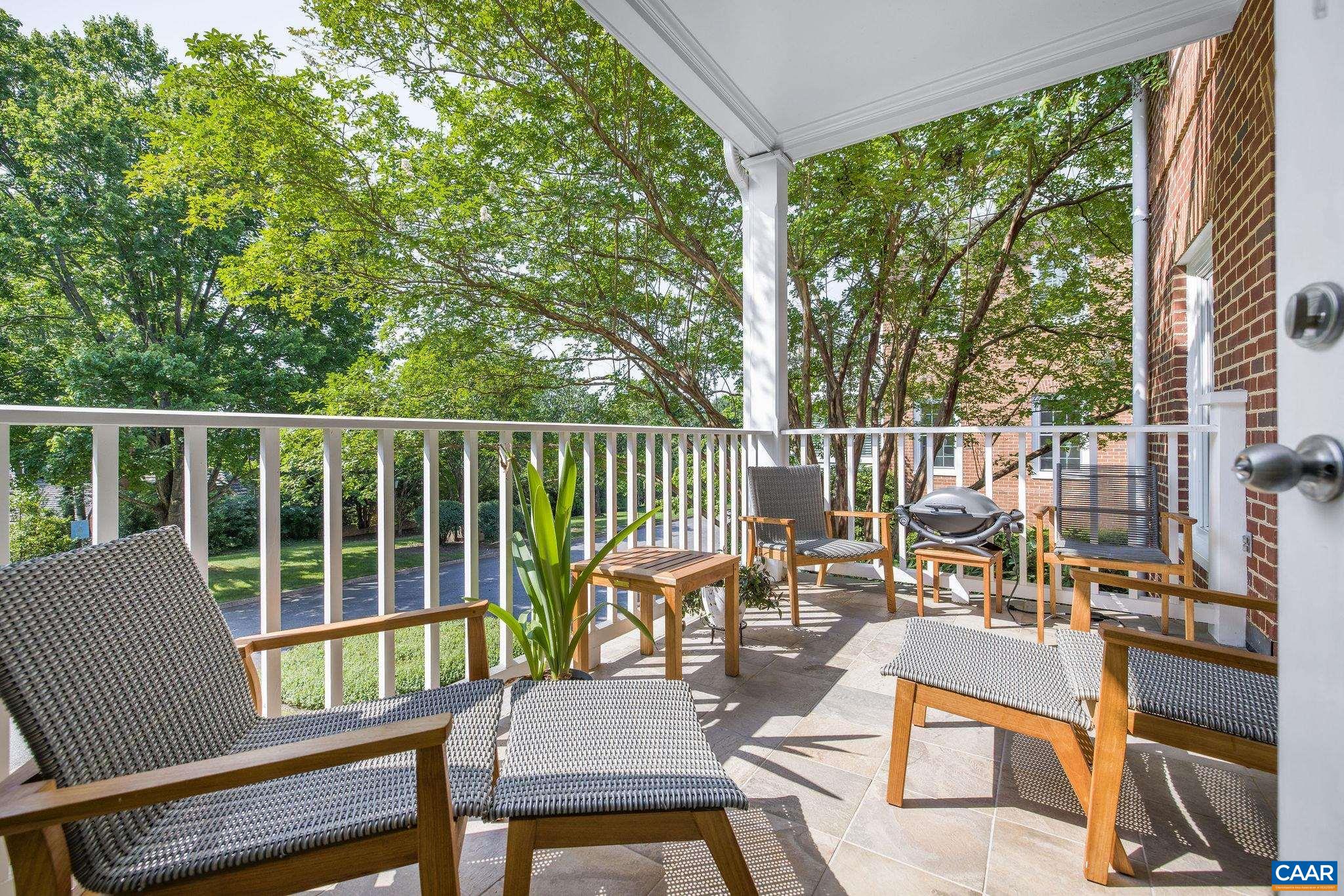 508 WORTHINGTON DR Unit: B
