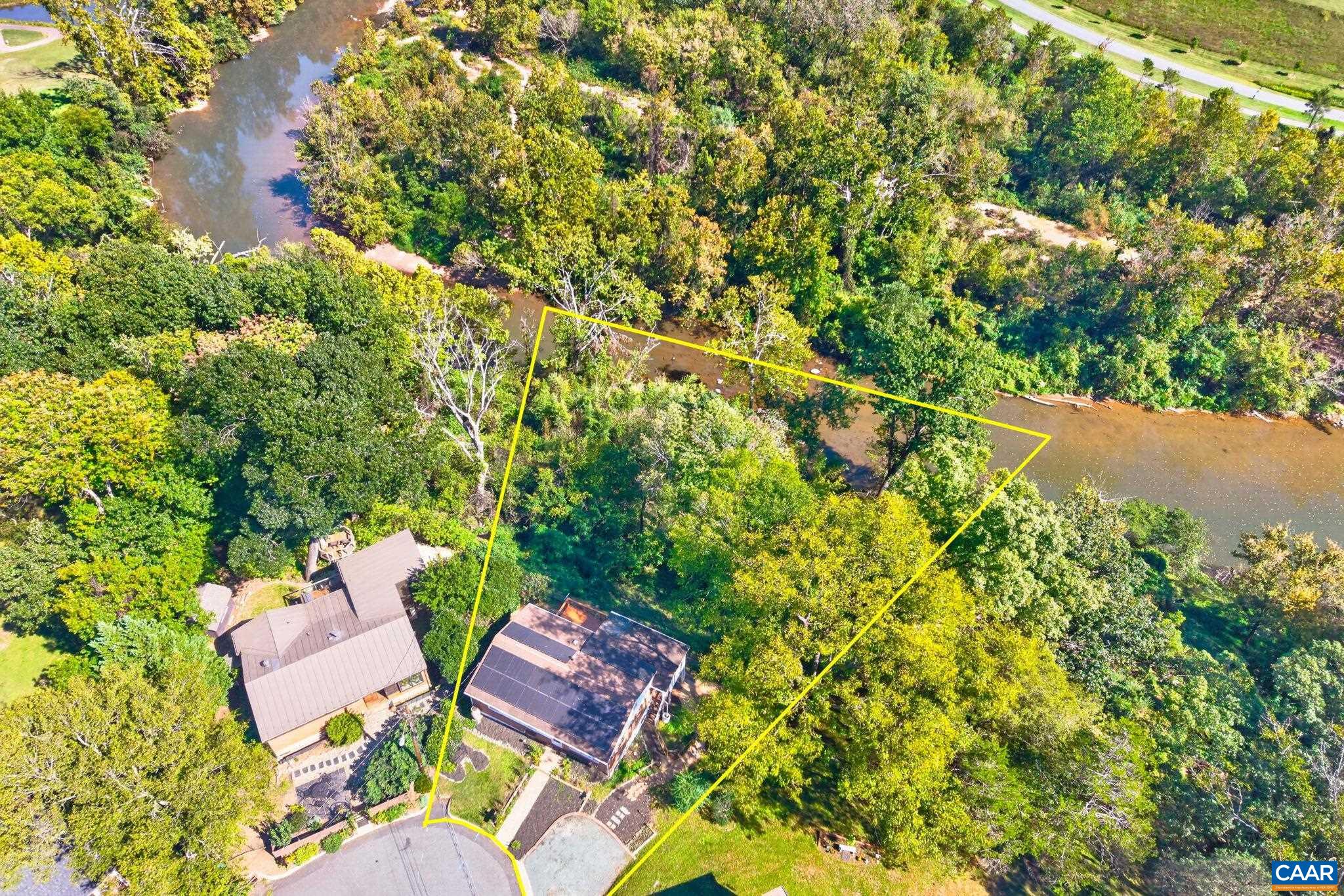 1206 BLAND CIR