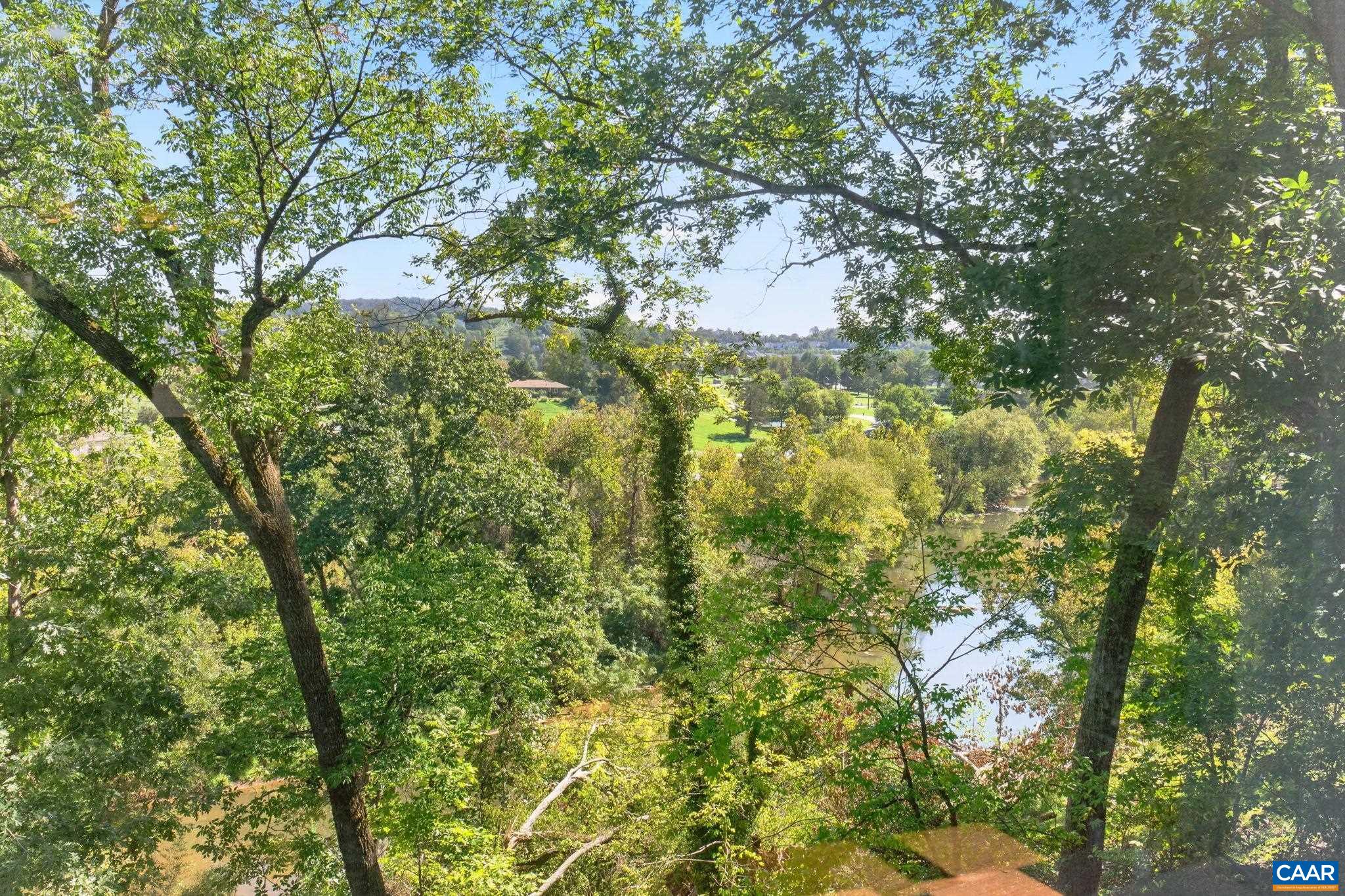 1206 BLAND CIR