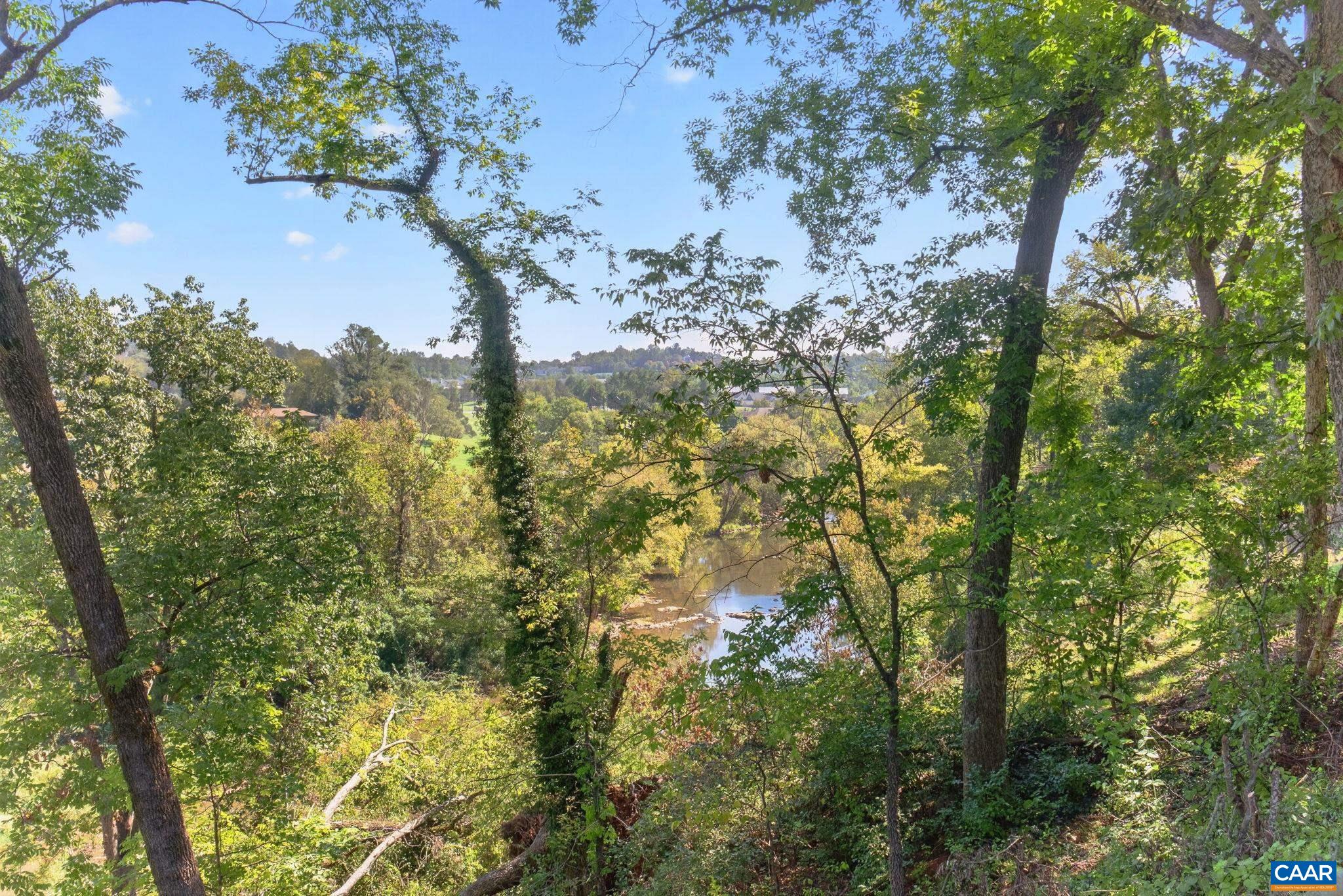 1206 BLAND CIR