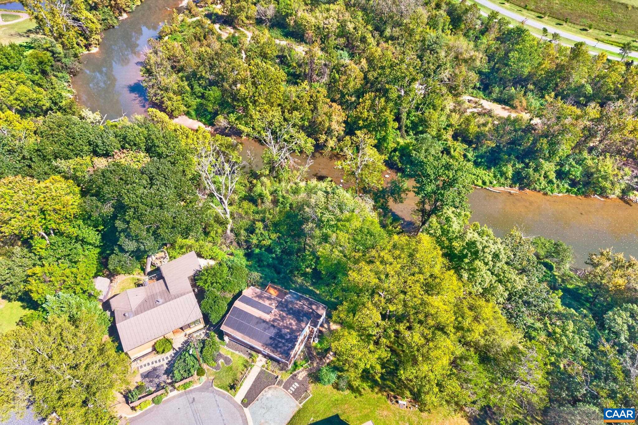 1206 BLAND CIR