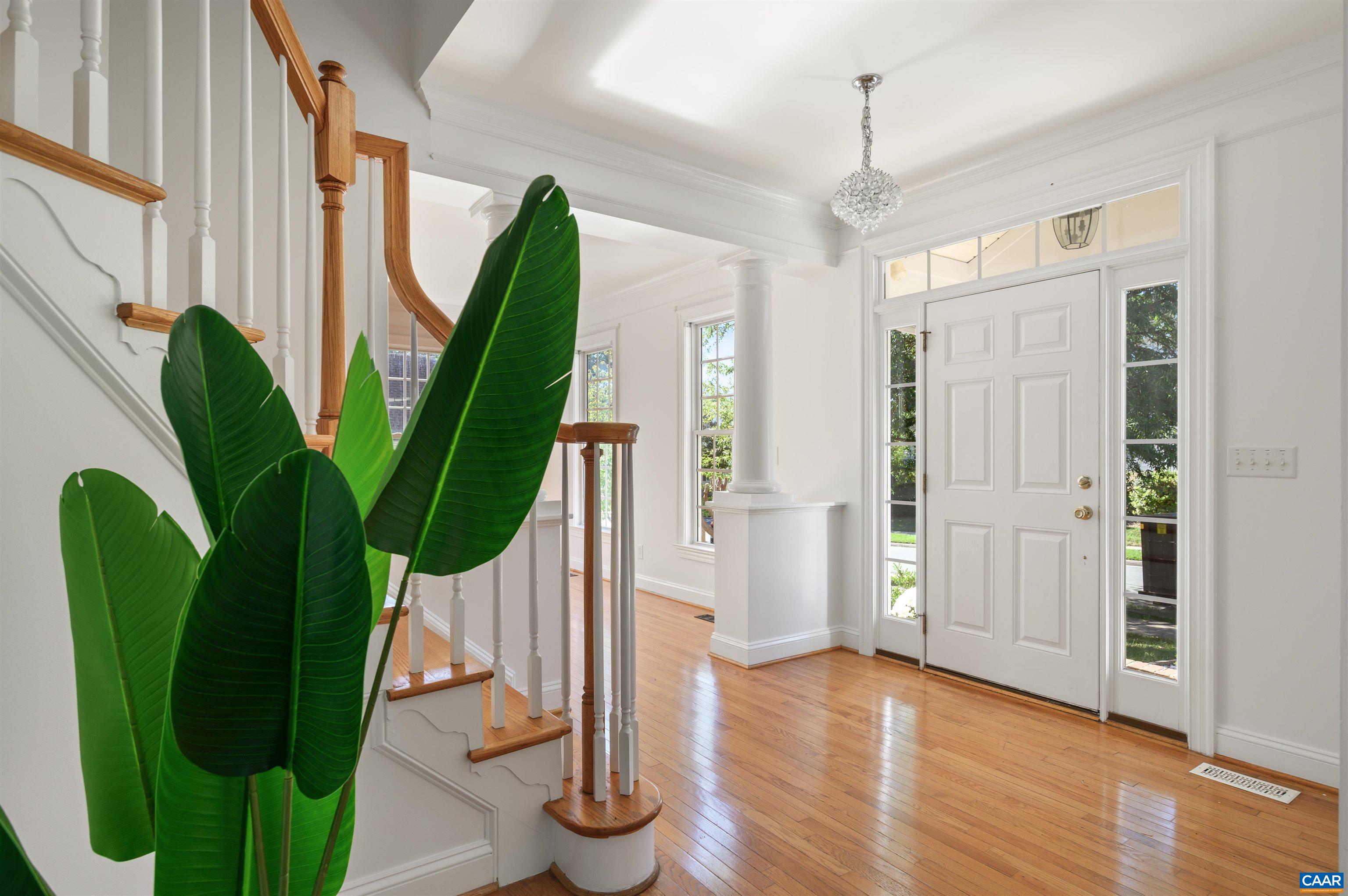 3310 TURNBERRY CIR