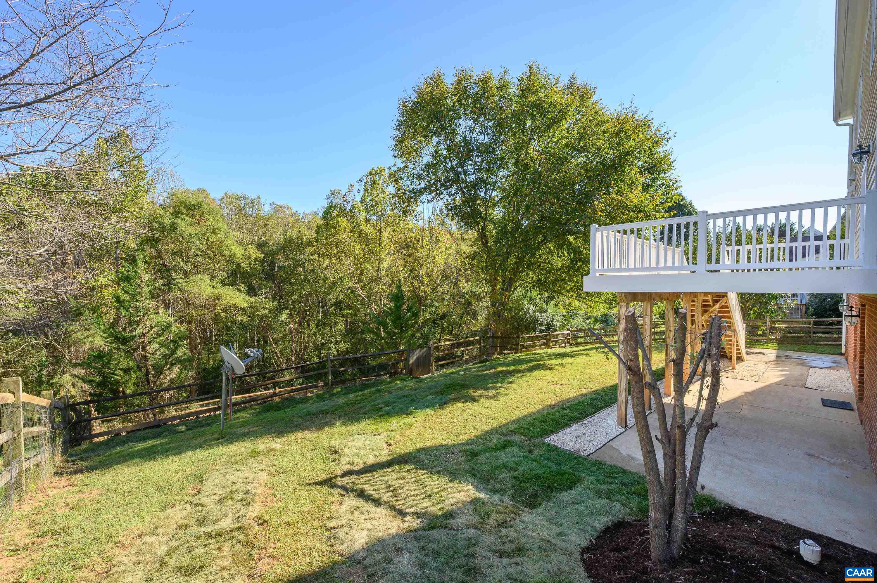 3310 TURNBERRY CIR