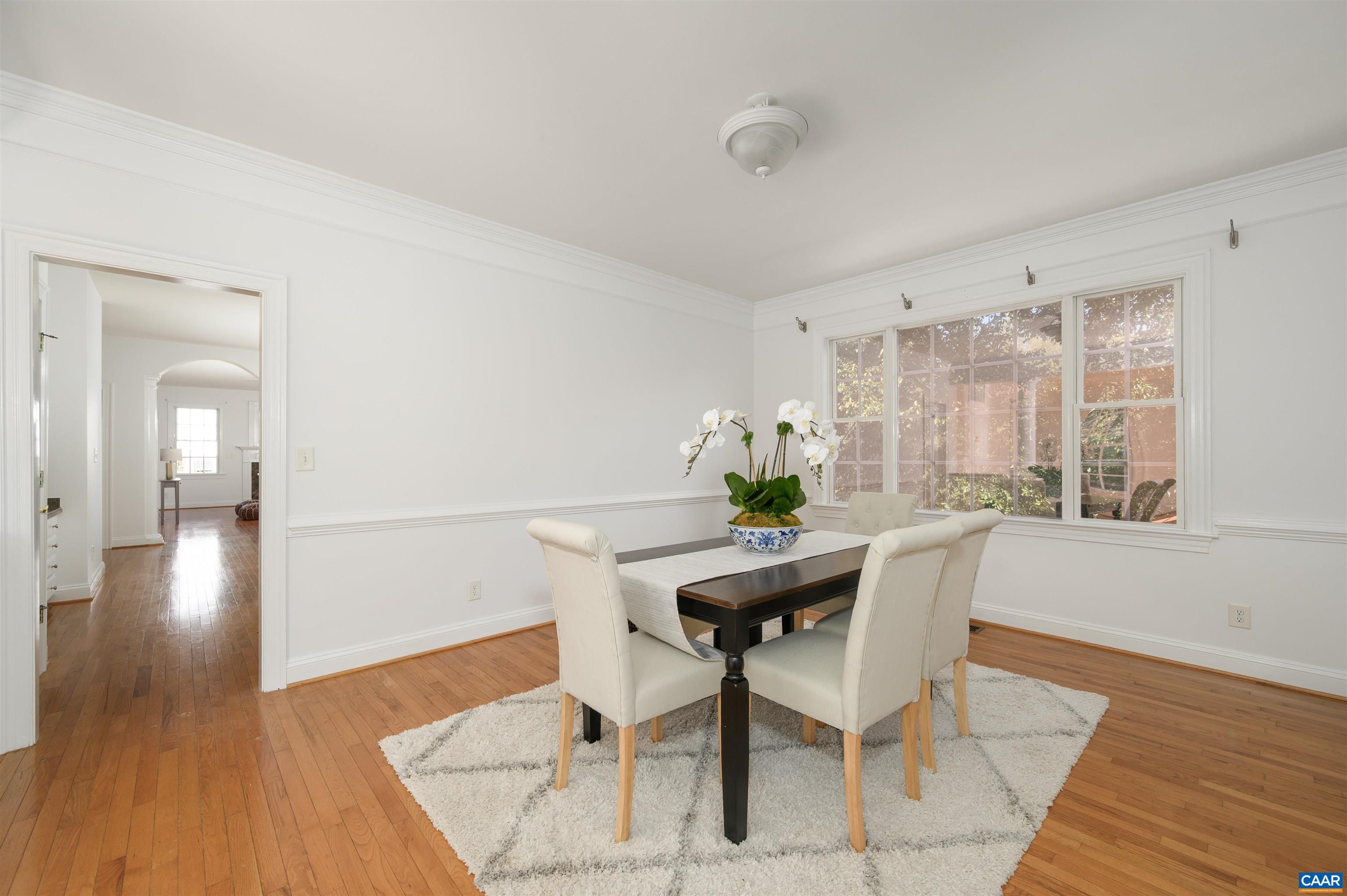 3310 TURNBERRY CIR