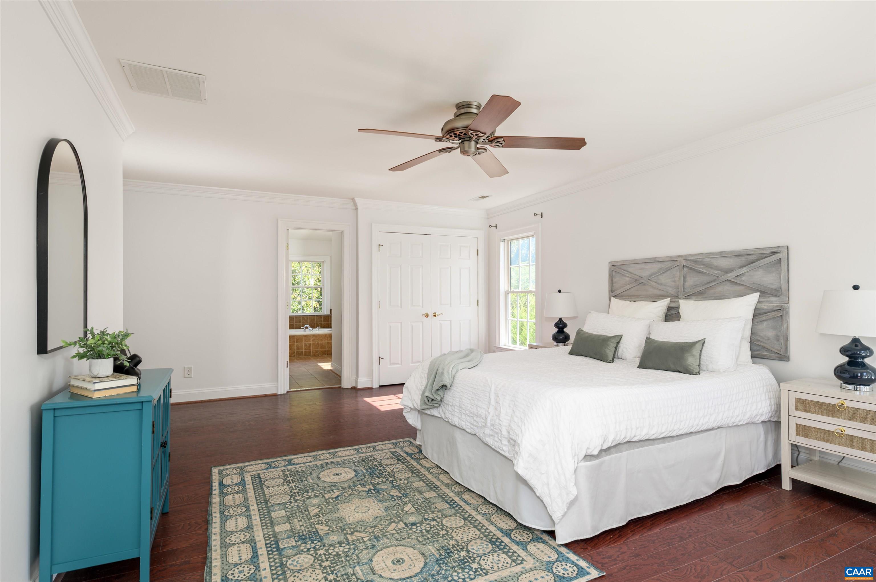 3310 TURNBERRY CIR