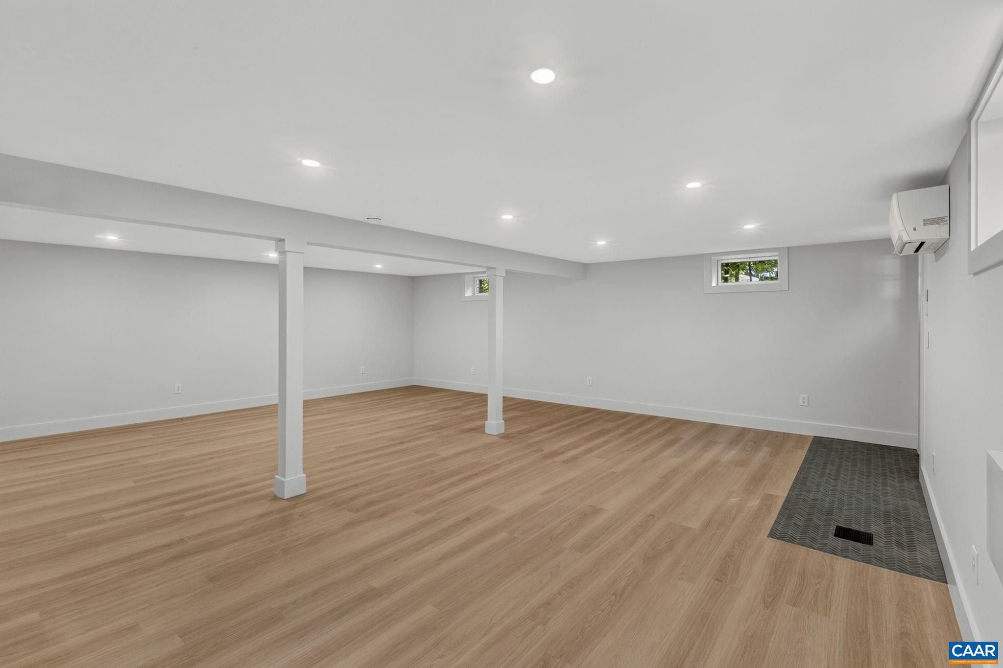 1480 OLD BALLARD RD