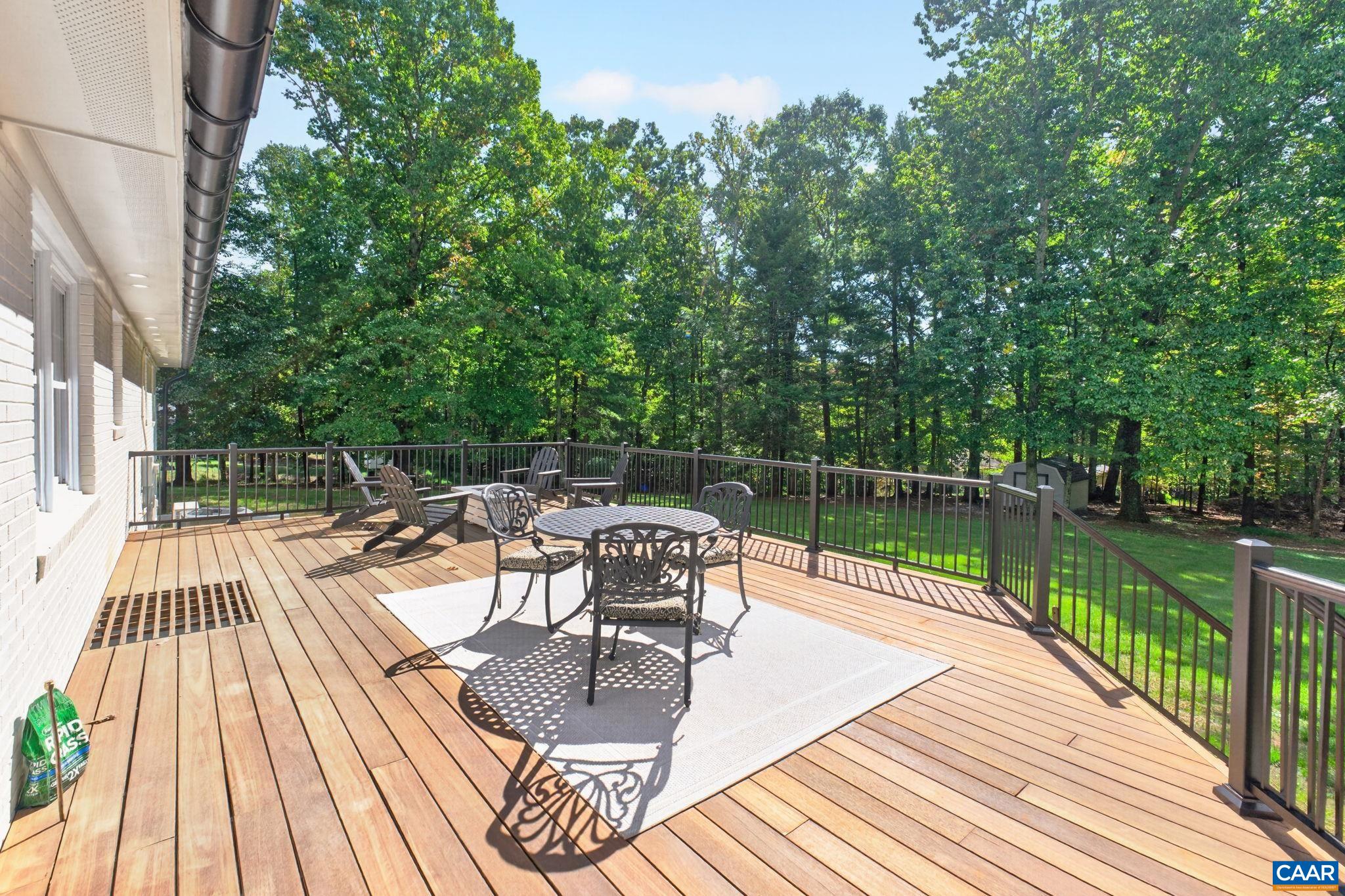 1480 OLD BALLARD RD