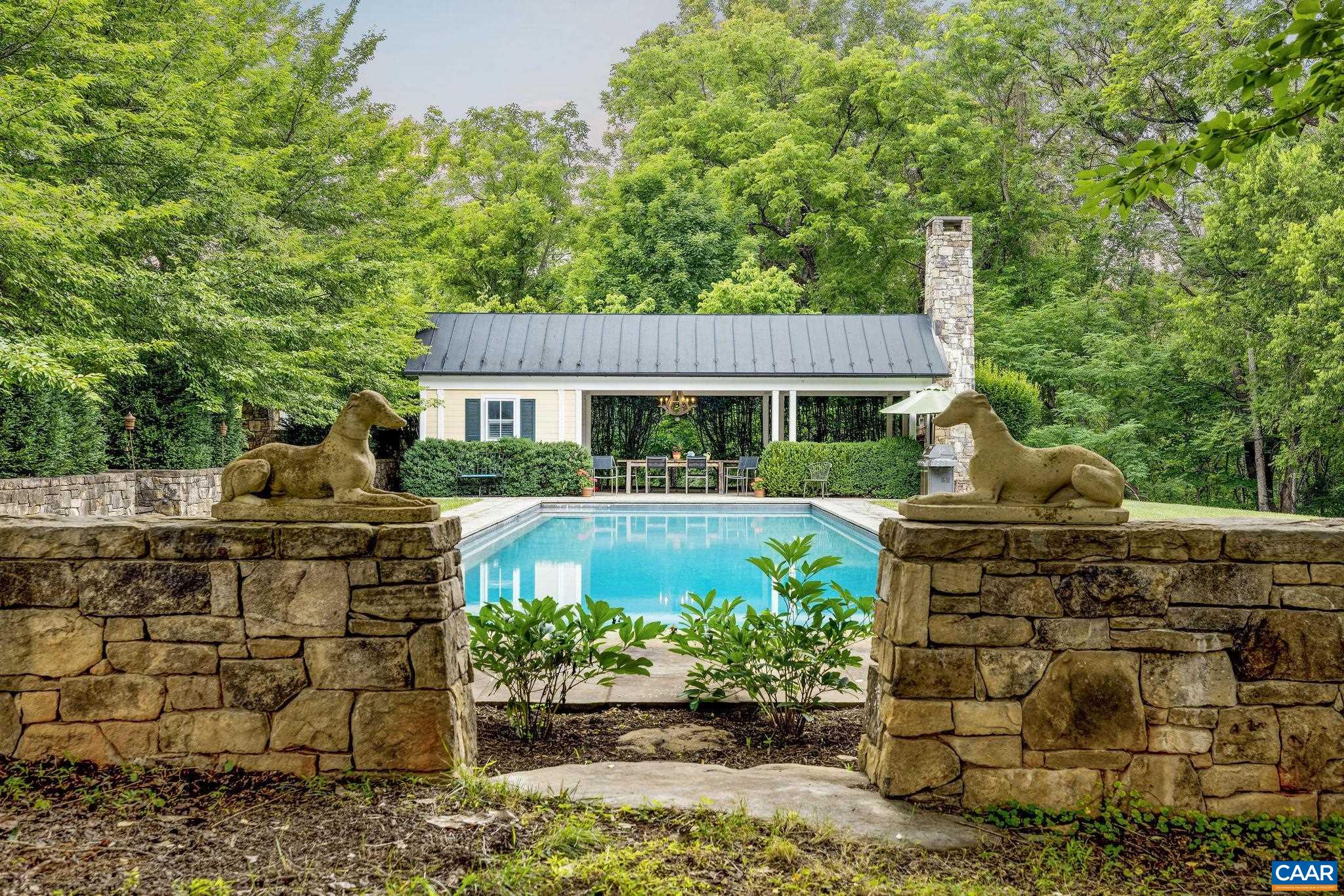2916 LANGFORD DR