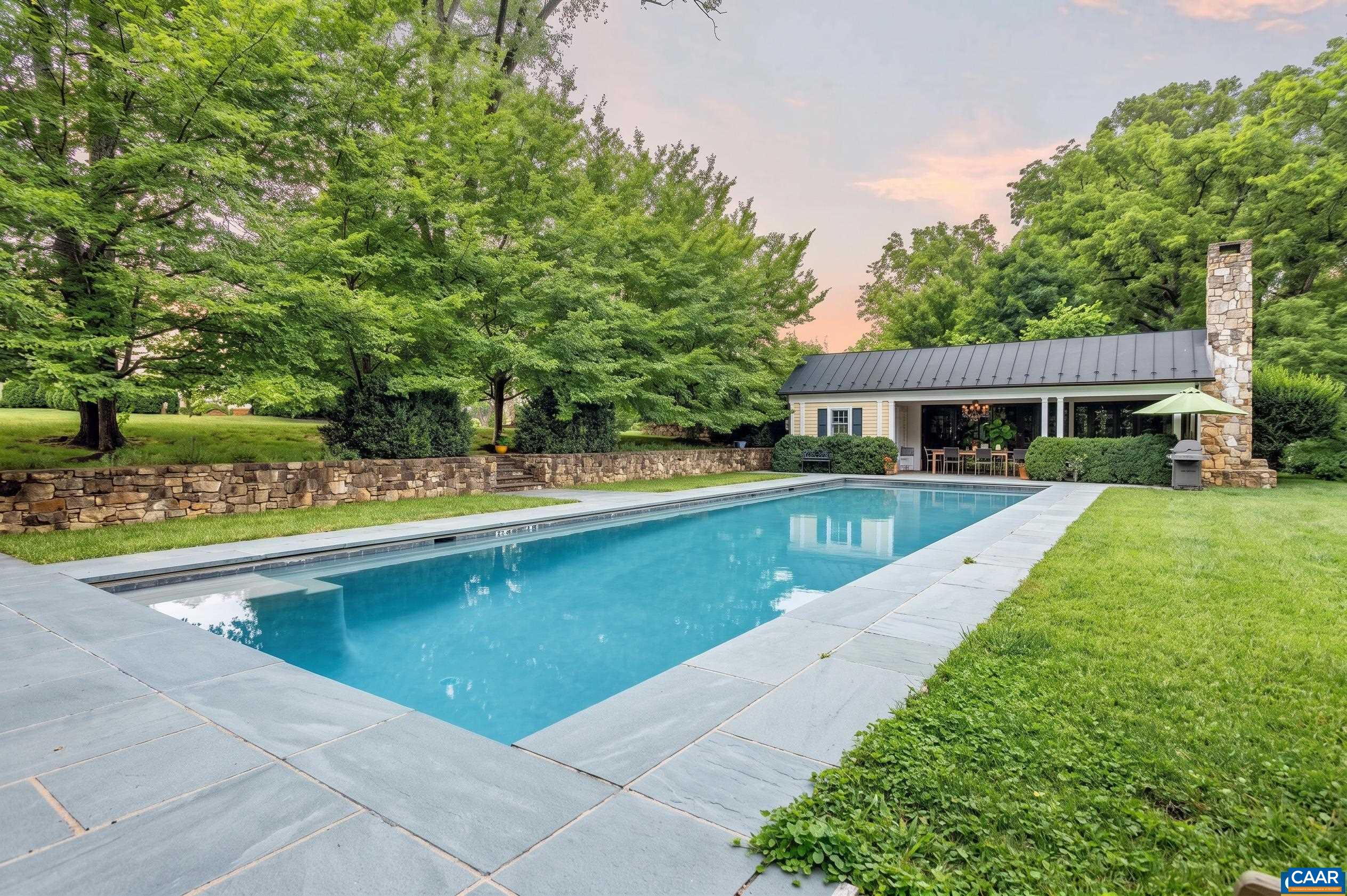 2916 LANGFORD DR