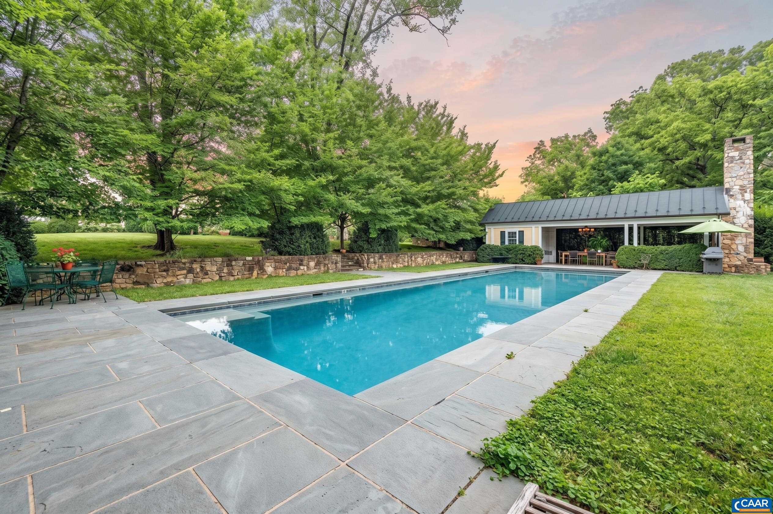 2916 LANGFORD DR
