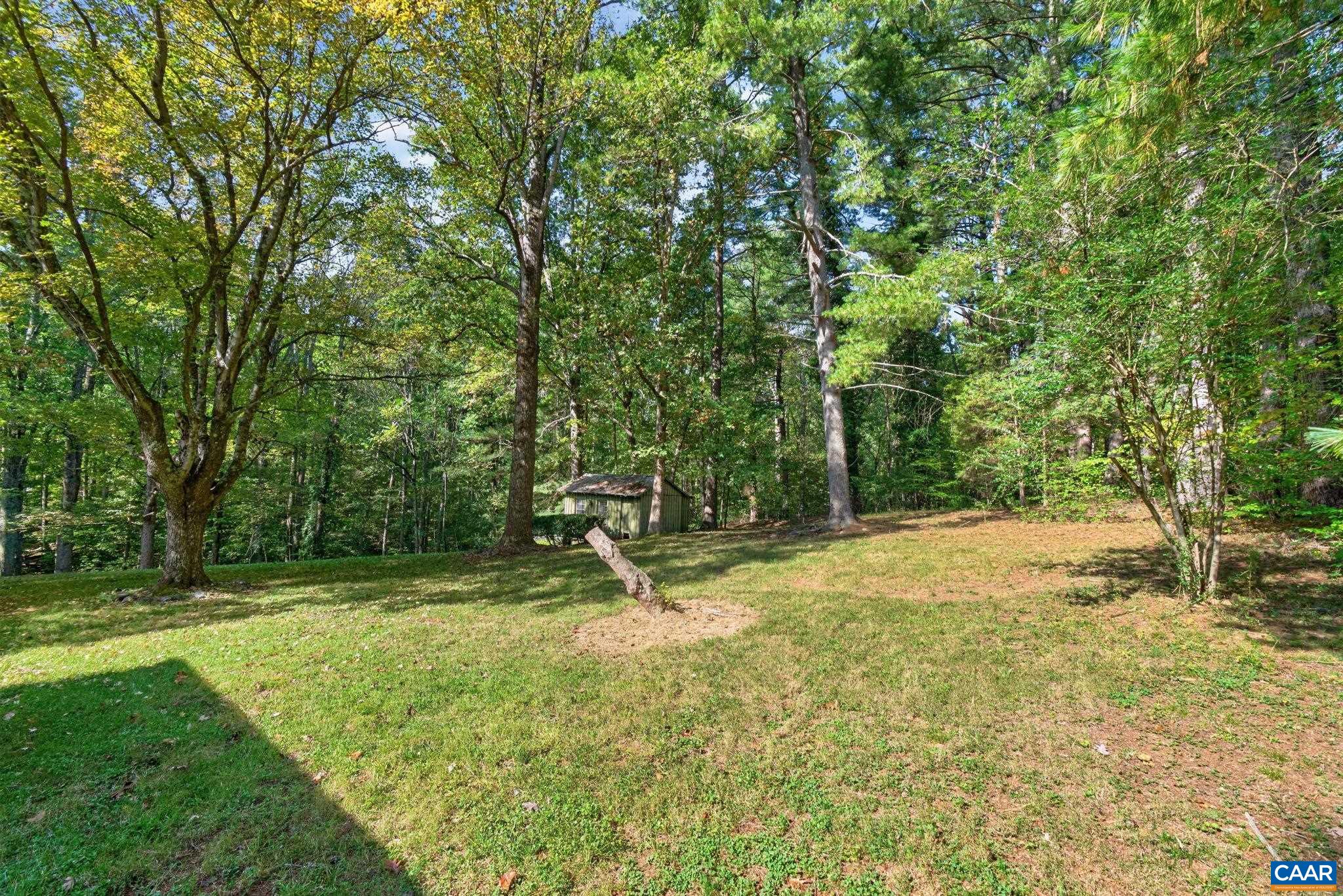 1044 MILTON DR