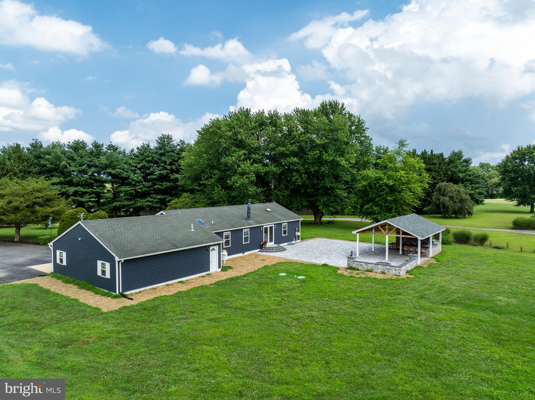 116 GREEN GIANT ROAD