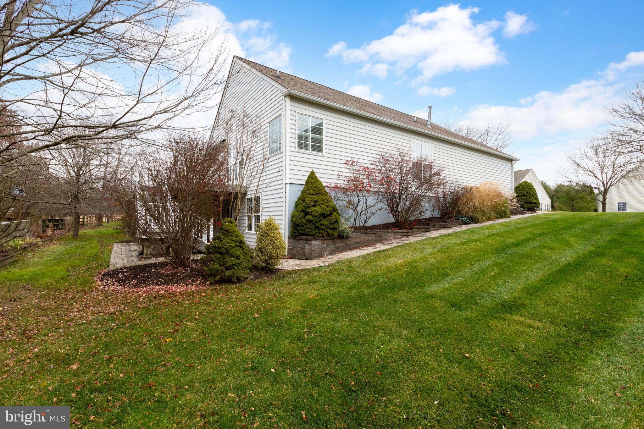 113 LANTANA DRIVE