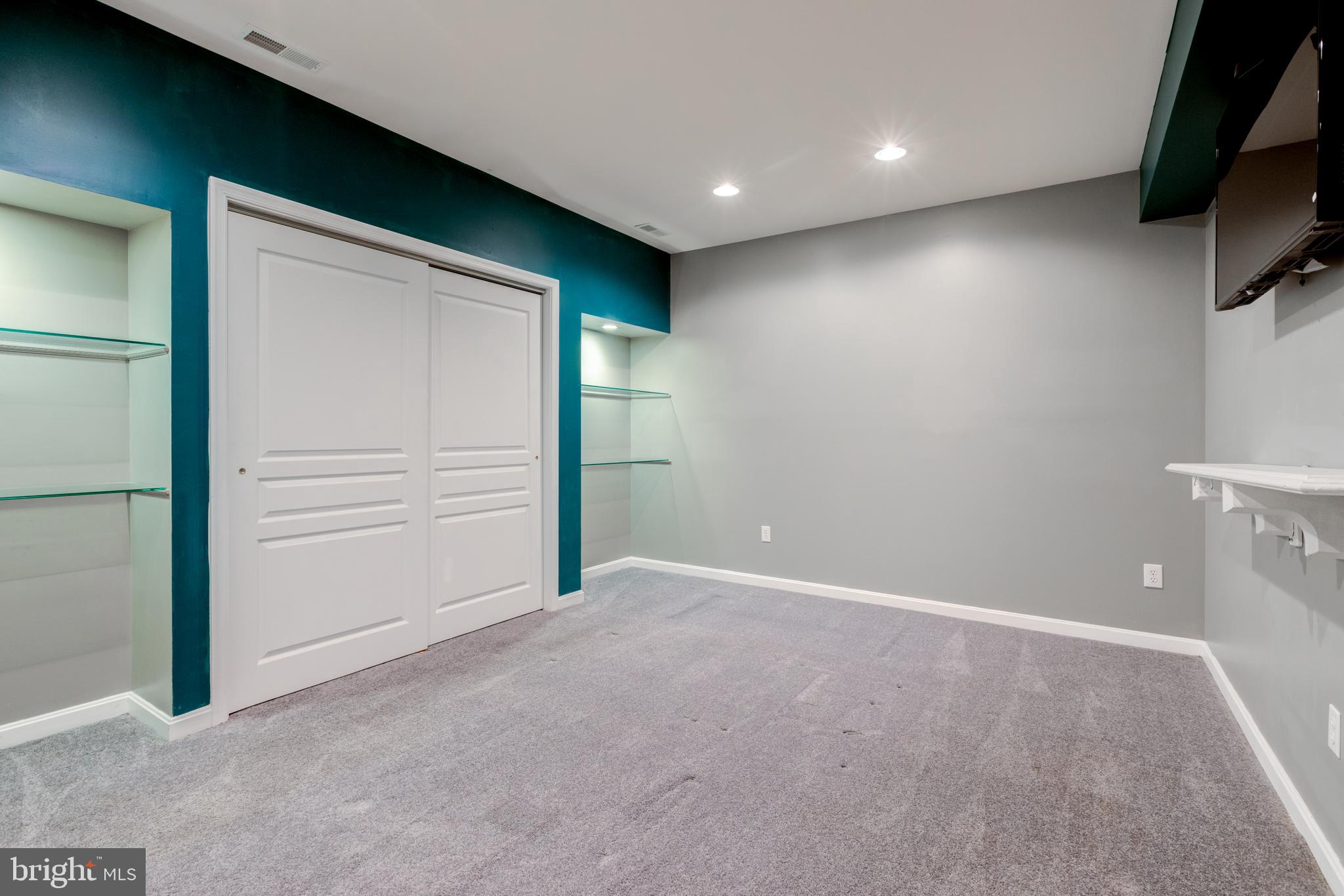 113 LANTANA DRIVE