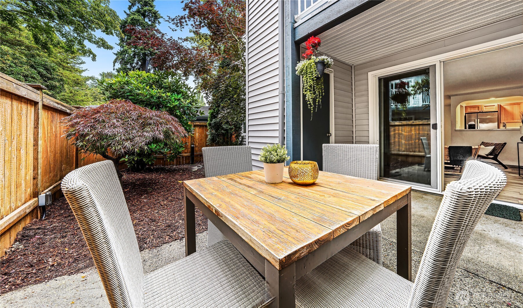 12680 NE 10th Place Unit: B103