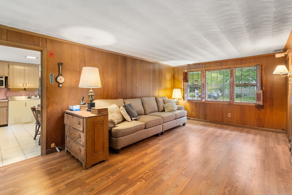 39 Harrington Rd