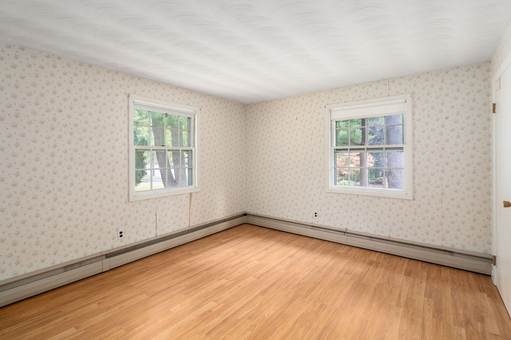 39 Harrington Rd