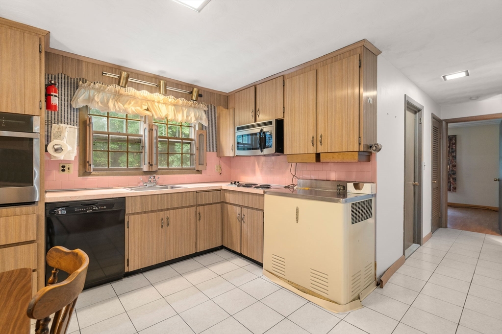 39 Harrington Rd