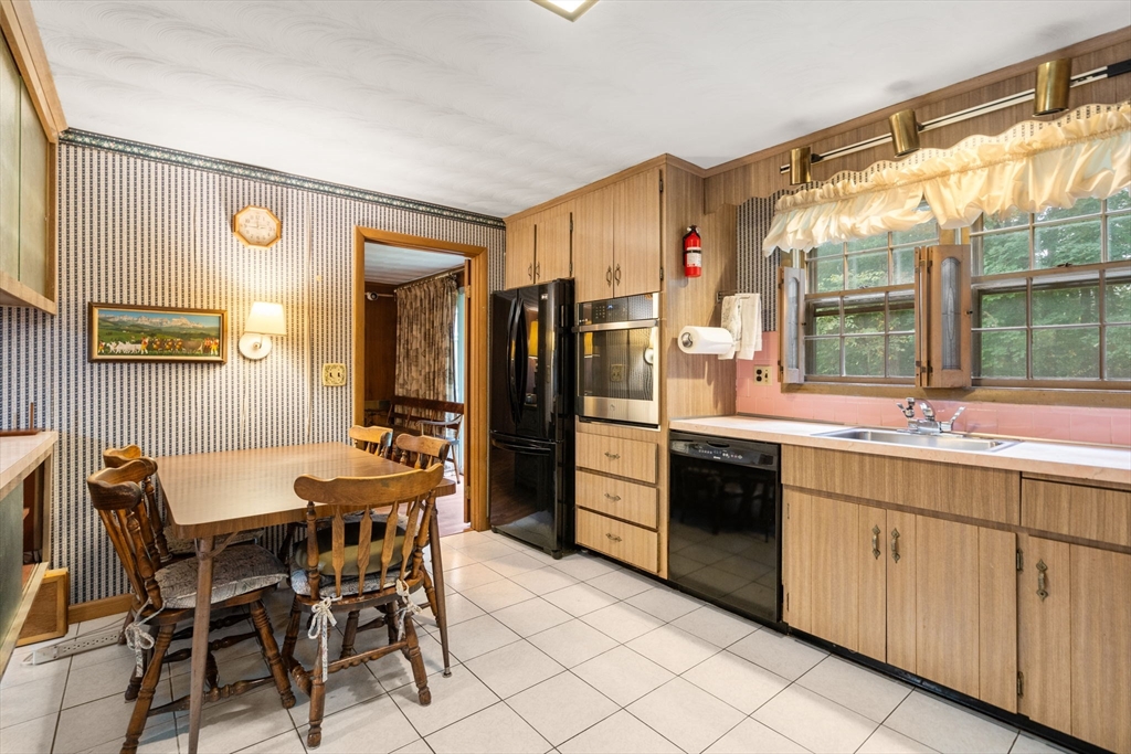 39 Harrington Rd