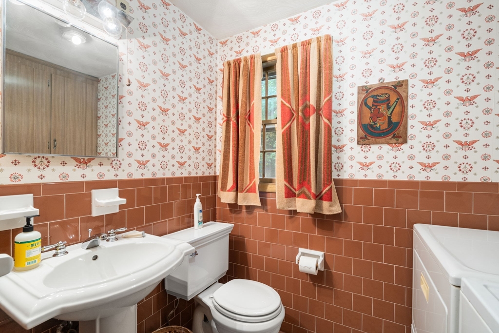 39 Harrington Rd