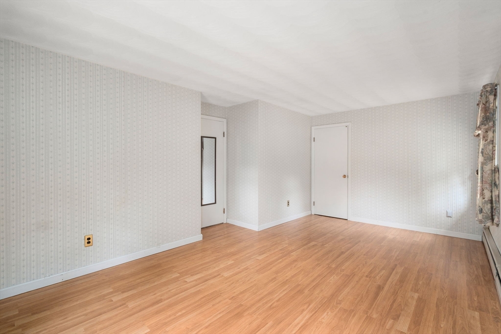 39 Harrington Rd