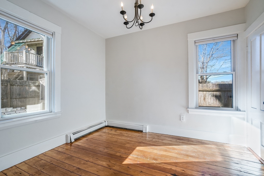 11 Purchase St