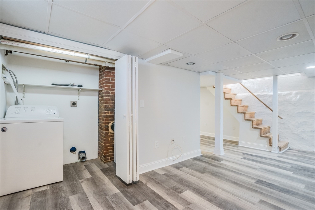 11 Purchase St