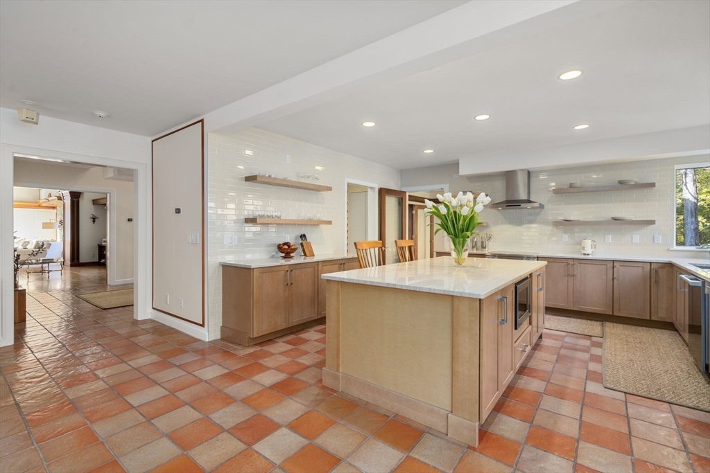 43 Valley Rd
