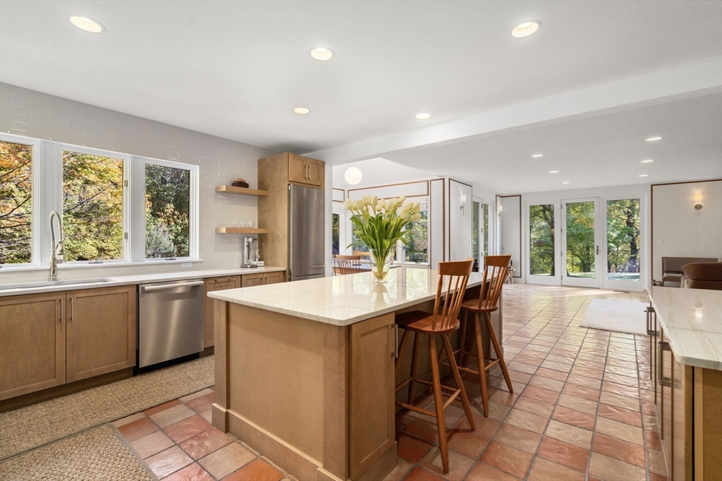43 Valley Rd