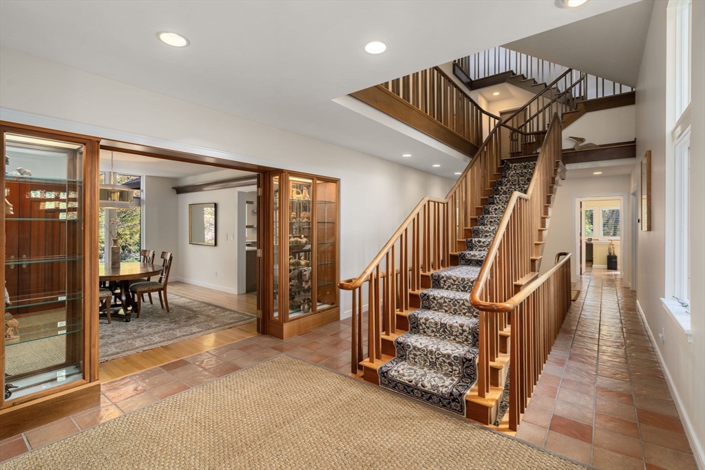 43 Valley Rd