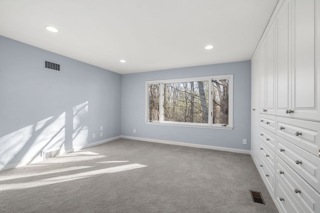 75 Maugus Ave