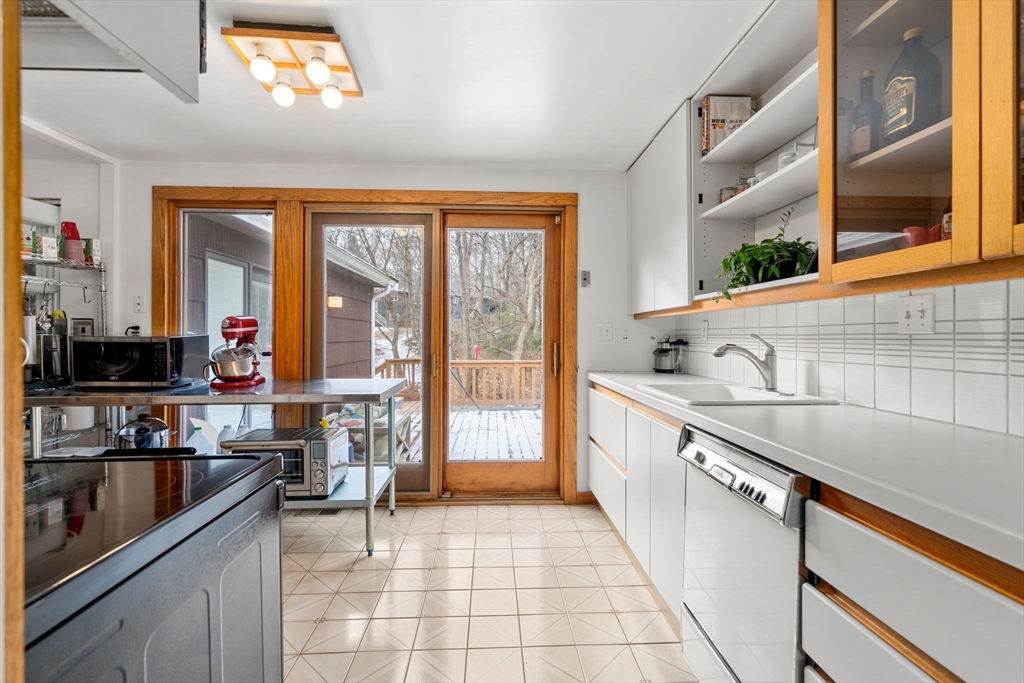 20 Livoli Rd