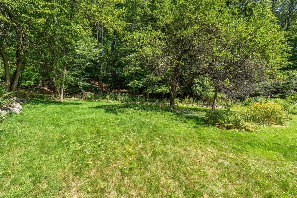 495 Edmands Rd