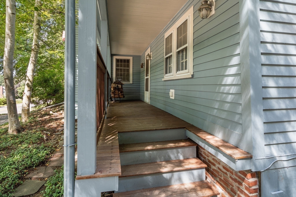 495 Edmands Rd