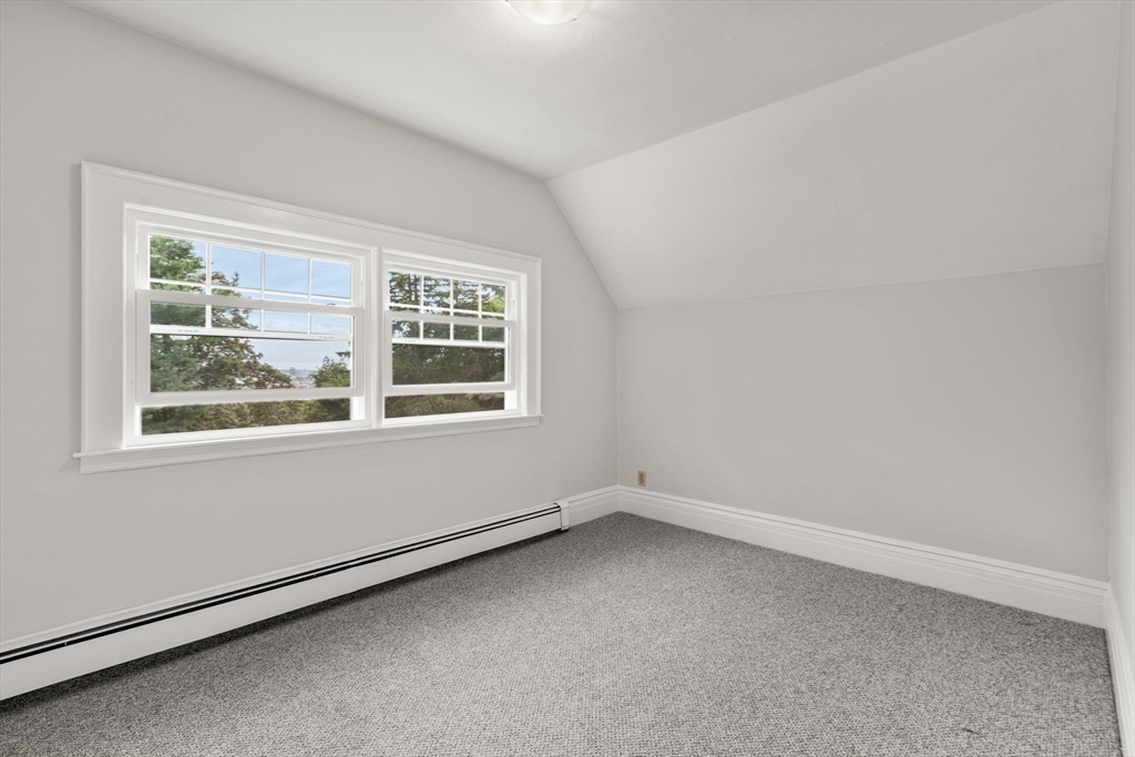 37 Kenwood Ave