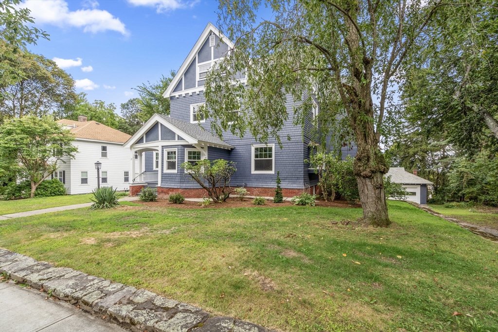 37 Kenwood Ave
