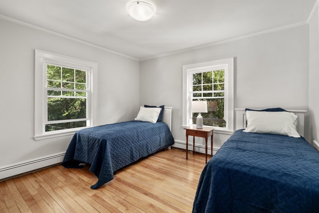 37 Kenwood Ave